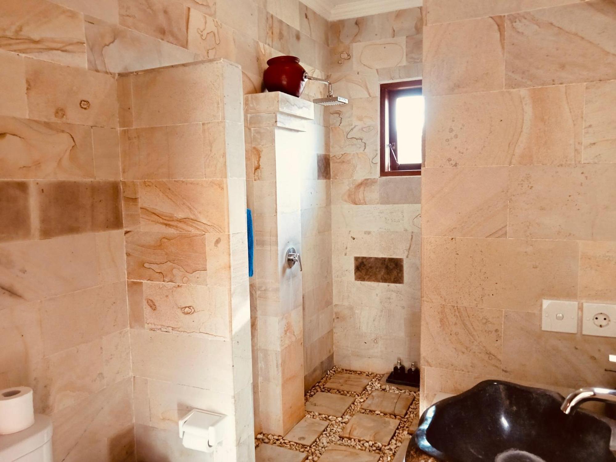 Shankara Parada Villas Amed Buitenkant foto